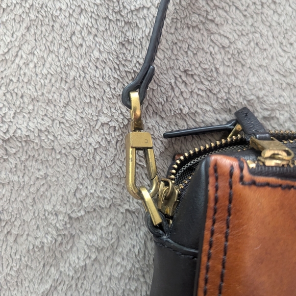Fossil Cross Body Purse in Brown and Black - Picture 4 of 12